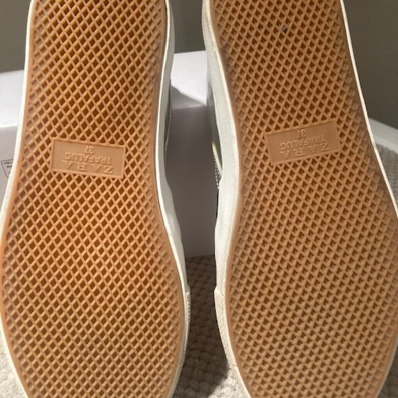 Zara chrome slip-on sneakers - Picture 3 of 3